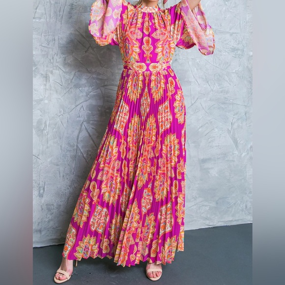 NWT High Neck Pink and Orange Paisley Pleated Open Back Maxi Dress Size XL - Picture 14 of 14
